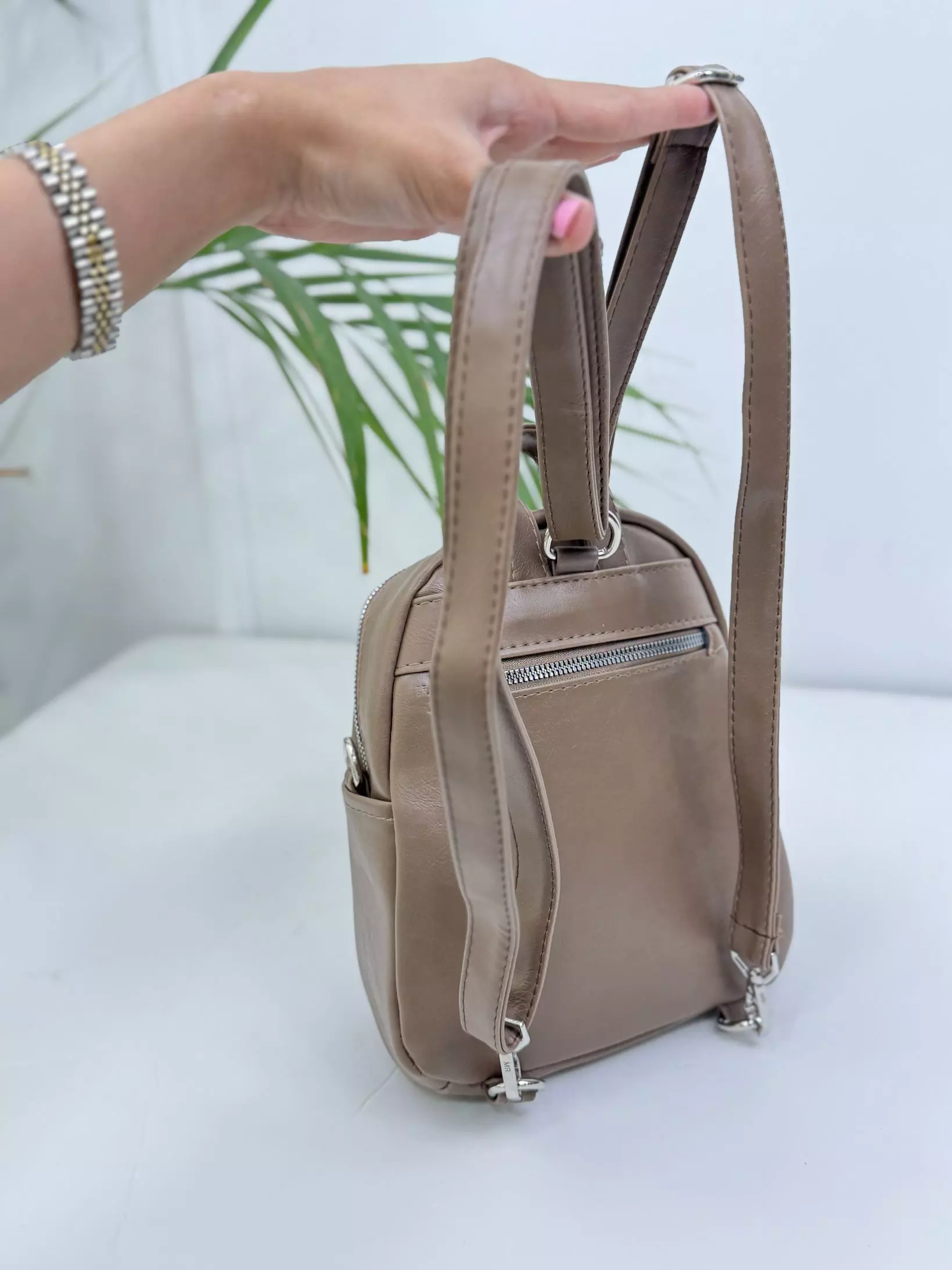 کیف کوله ای لیانا